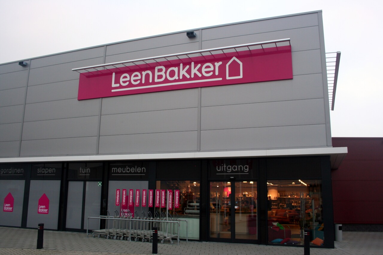 Leen Bakker
