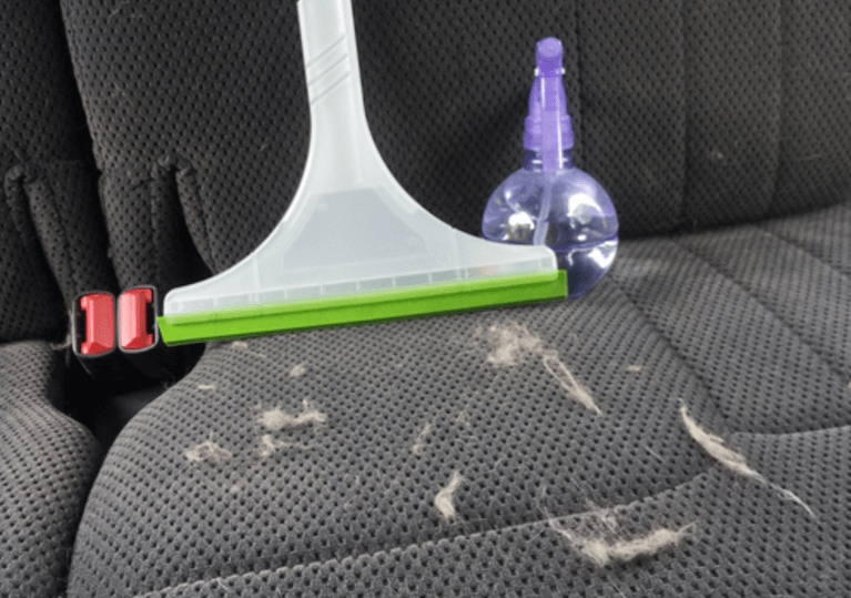 how to get dog hair out of car seats
